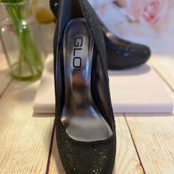 Black Sparkle Glo Heels - Picture 11 of 12